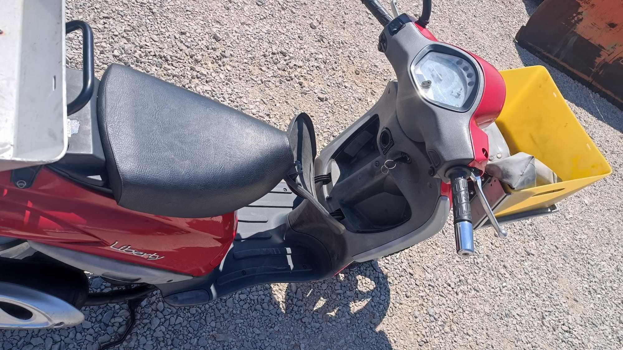 Скутер Piaggio Liberty 50ECO