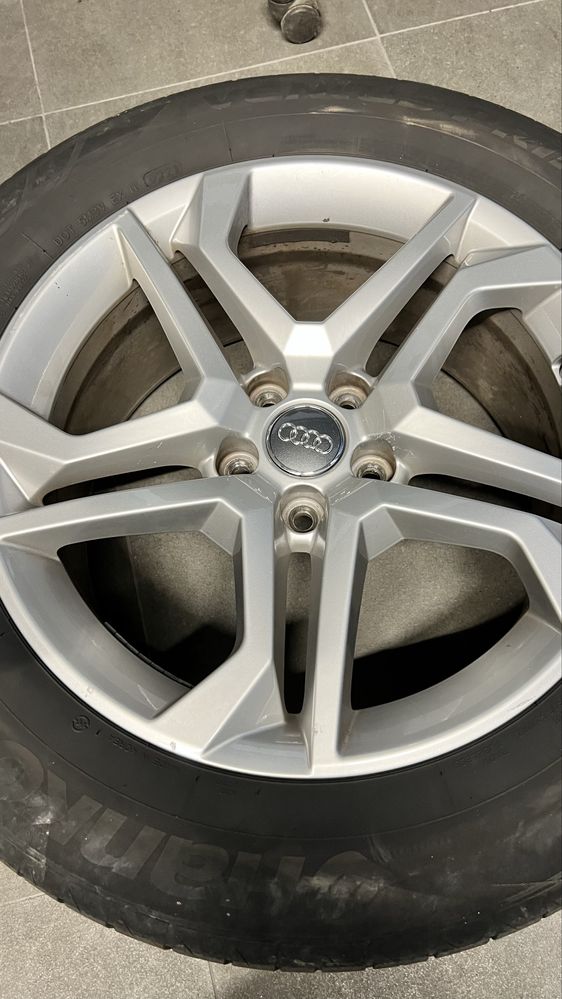 Roti complete/Jante 235/60 R18 103W Audi Q5, anvelope vara Hankook.