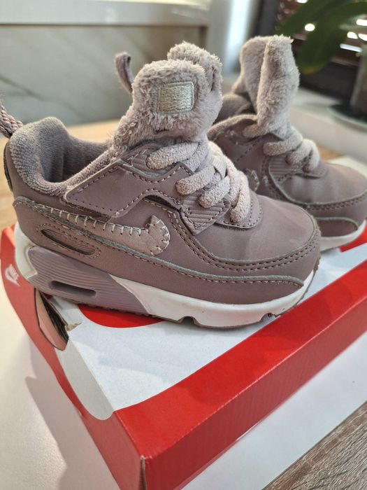 Маратонки nike за момиче