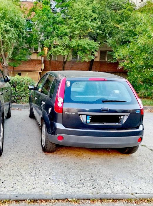 Vand Ford Fiesta unic proprietar
