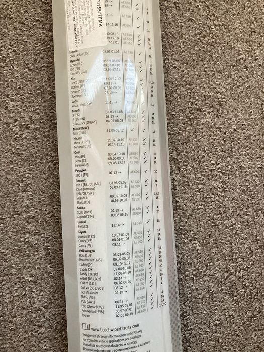 Set stergatoare Bosch AERO, sigilate