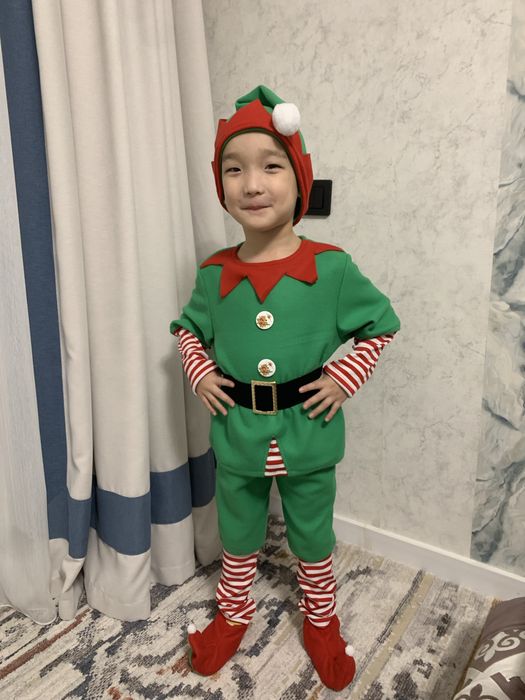 Продам новогодние костюмы гномика, человека-паука и волшебника