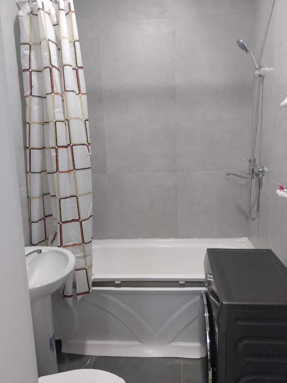 Rent flat one-room apartment for international person. Assalom havo 2.