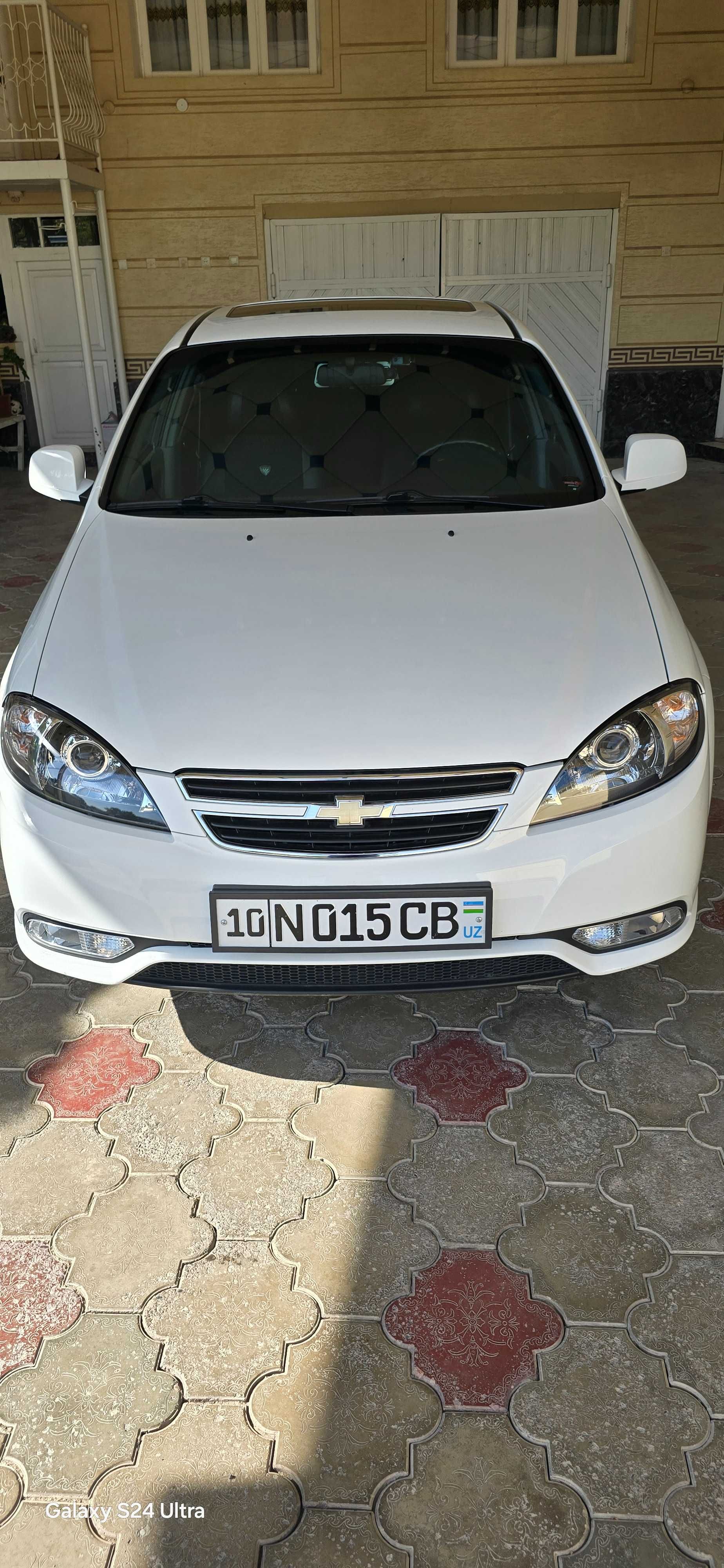 Chevrolet Gentra Elegant plus sotiladi