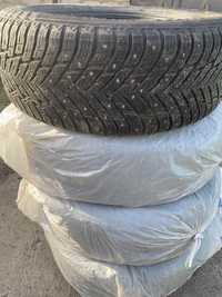 Зимняя резина Nokian 265/55R19