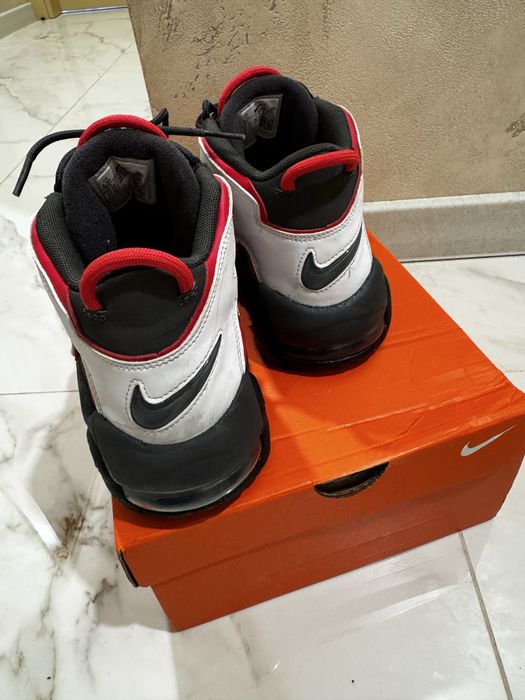 Маратонки Nike air more uptempo