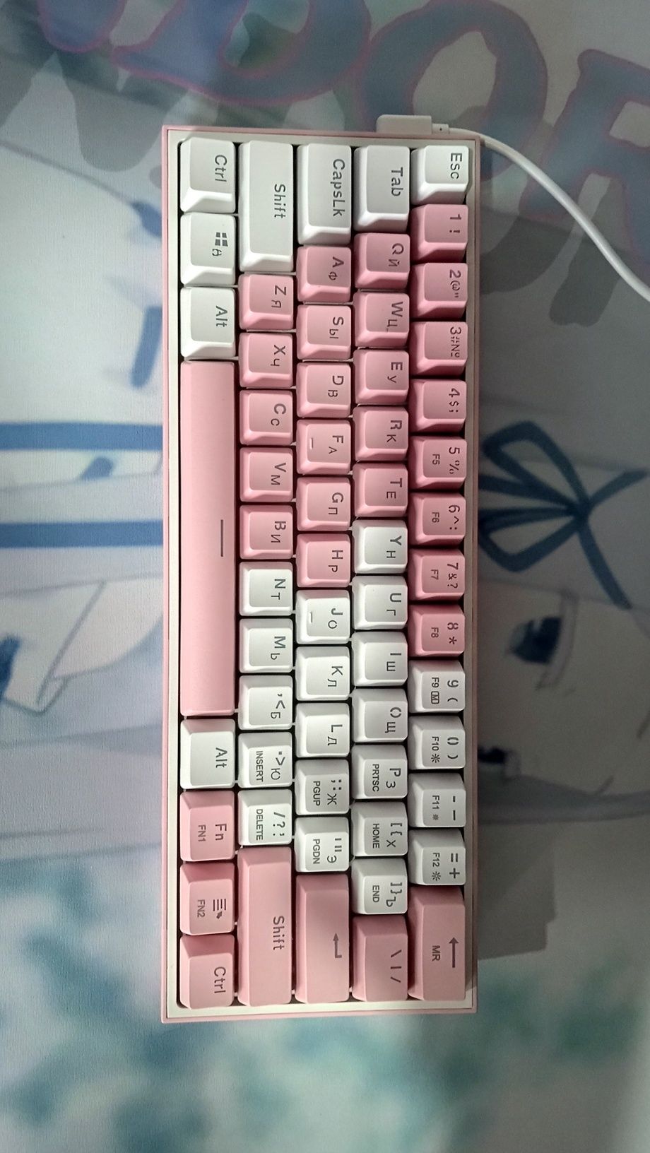 Продам игровую клавиатуру REDRAGON Fizz PINK