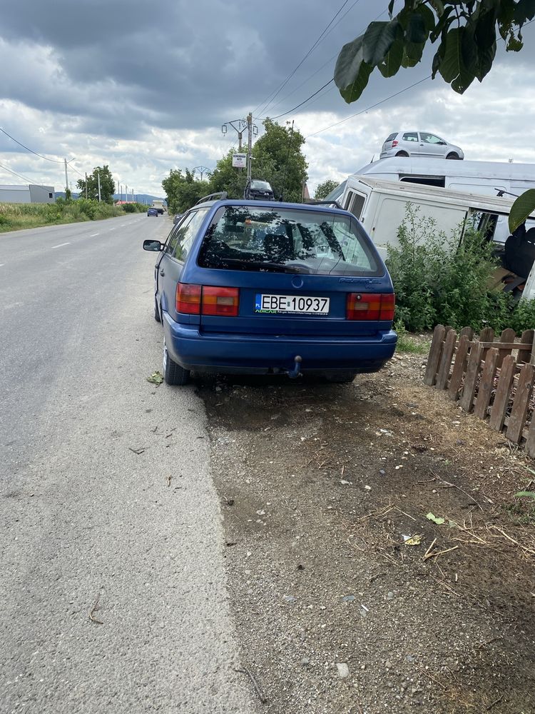 Volkswagen Passat CL Intermediar 1996