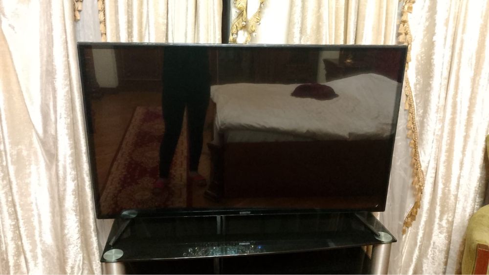Продается тв Самсунг 3 штуки