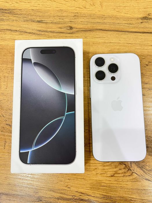 iPhone 16 pro white