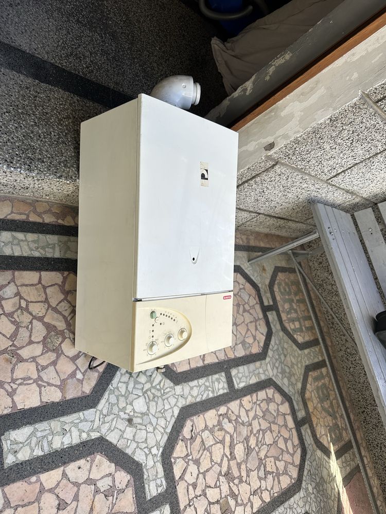 Газов котел Ariston