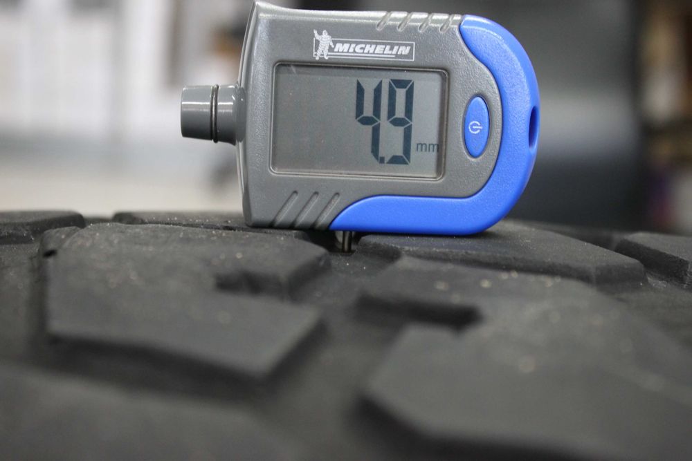 35x12.50R20 Offroad гума