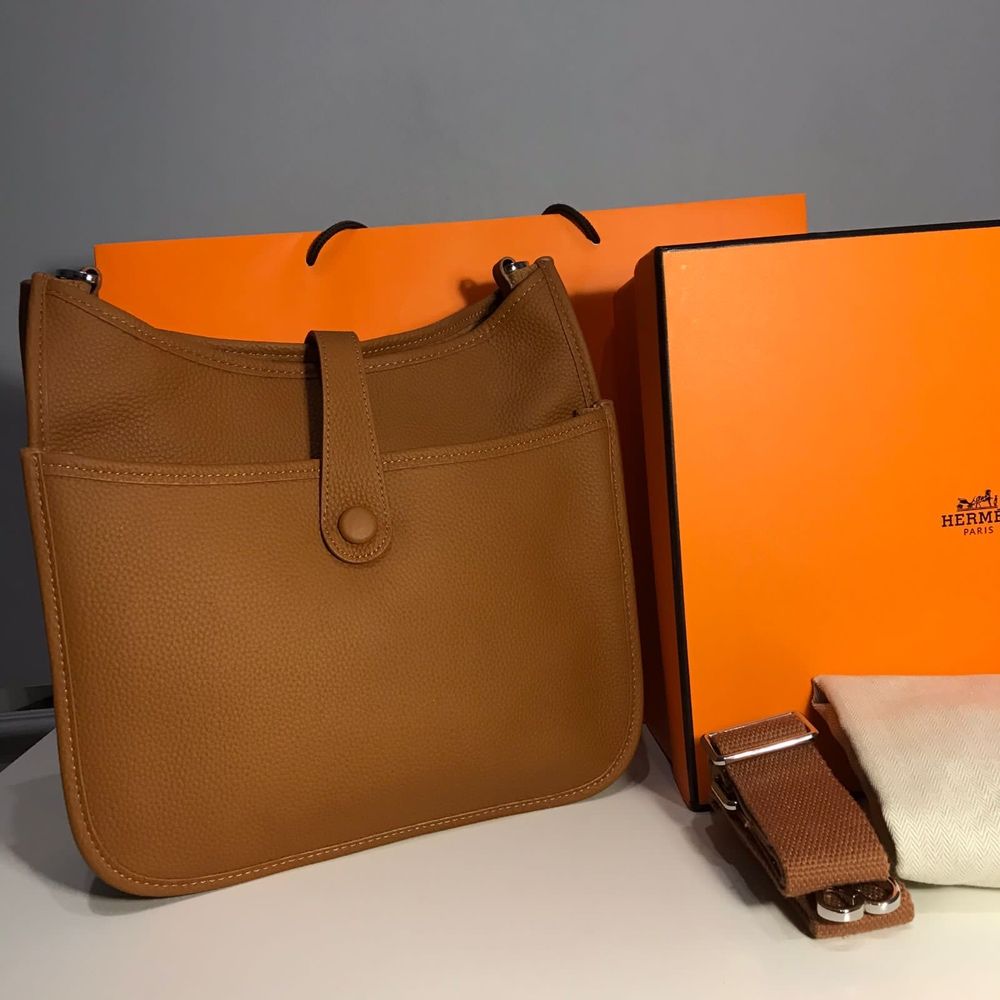 Продам сумку Hermes Evelyne 29