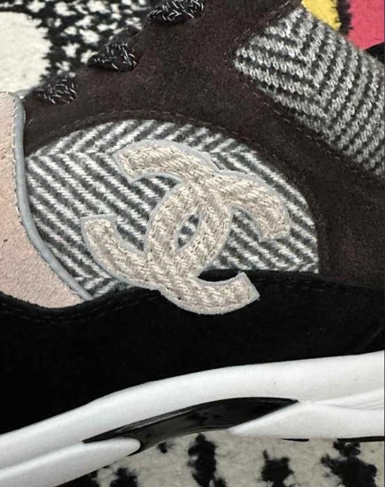 Chanel 2022 Interlocking CC Logo Athletic Sneakers
