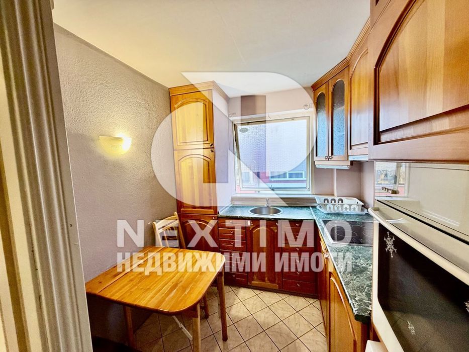 2-стаен в Пловдив-Младежки Хълм площ 65 цена 400