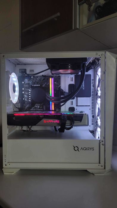 PC i7-10700f, RX5700XT (RTX 3060), 16GB