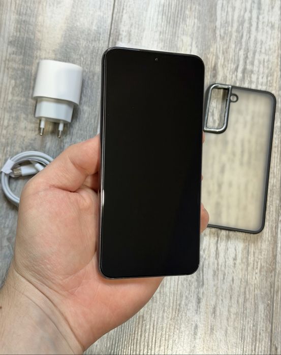 Samsung Galaxy S22 5G 128 GB Dual Sim Black Отличен