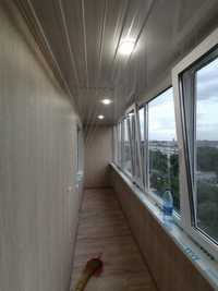 Обшивка балконов под ключ, демонтаж монтаж окон и балконных рам..