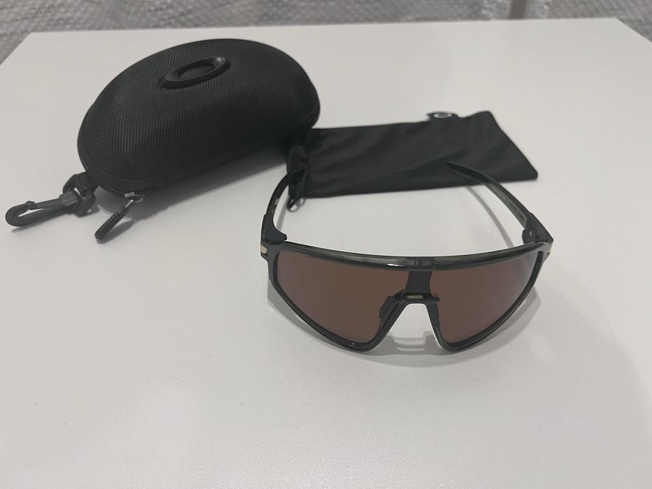 Ochelari Oakley Latch Panel Olive Ink