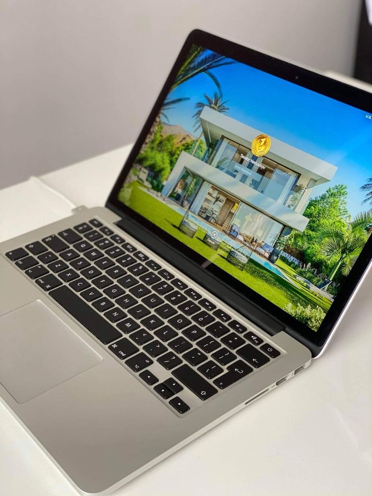 MacBook цена 650лв