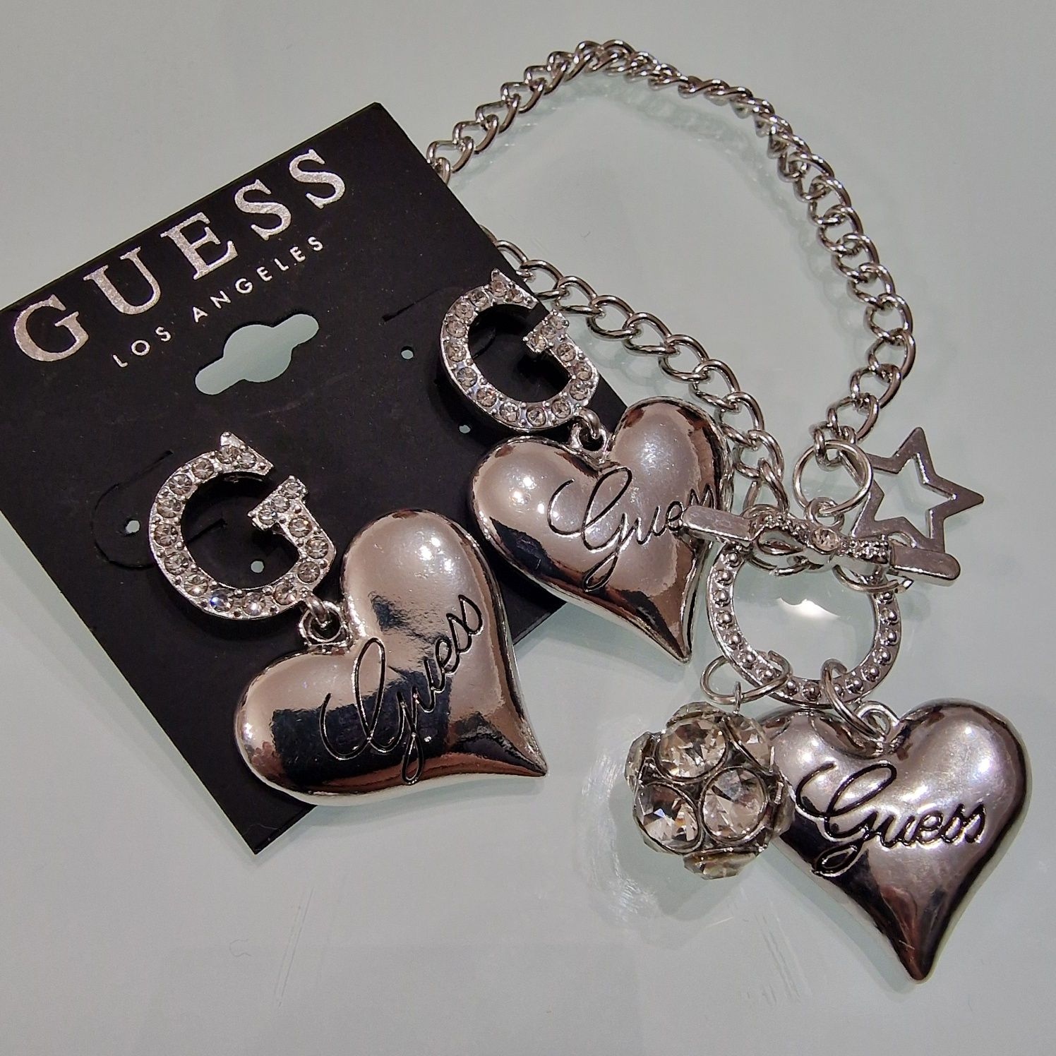 Комплекти бижута Guess - два вида