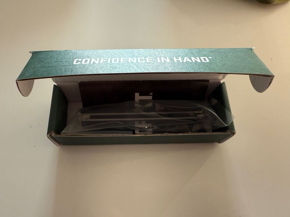 Briceag CRKT CEO (Nou in cutie)