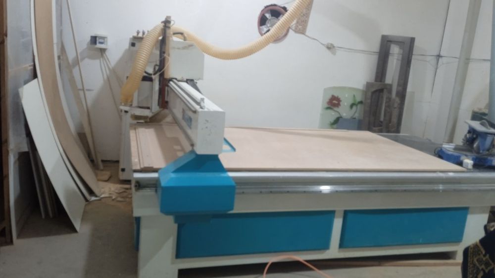 Ровер станок сотилади