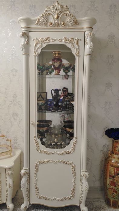 Сервант отличном состоянии