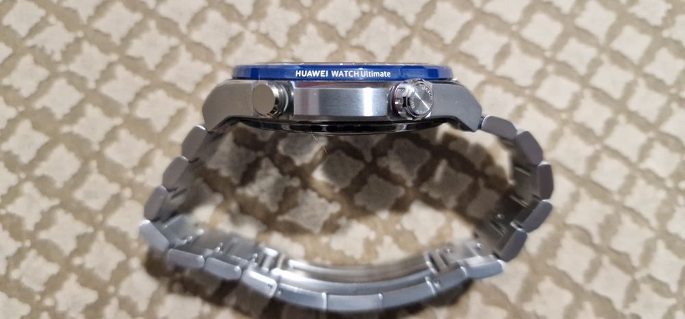 €Huawei watch Ultimate Blue impecabil la cutie full
