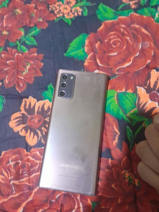 Samsung note 20 5G xolati oʻta alo aybi yoq
