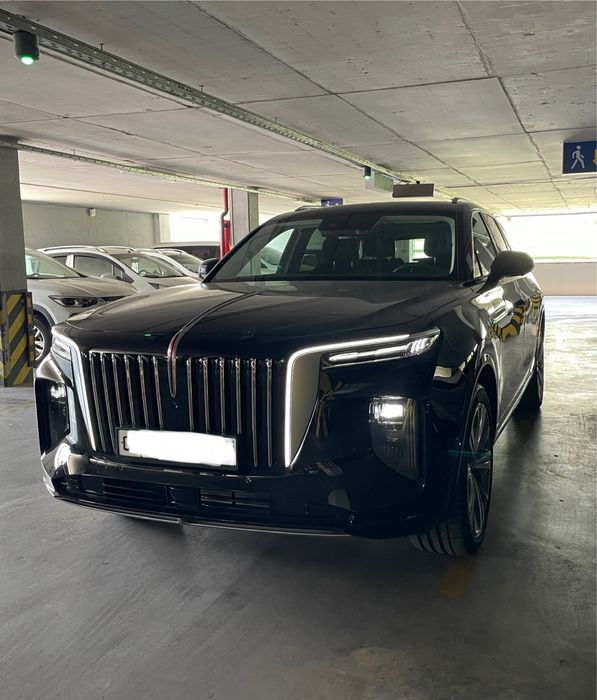 Продается HONQI e-hs9