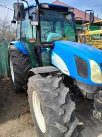 Vând tractor New Holland TL100