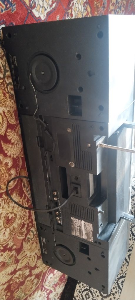 Продается магнитофон Sharp GF-800
