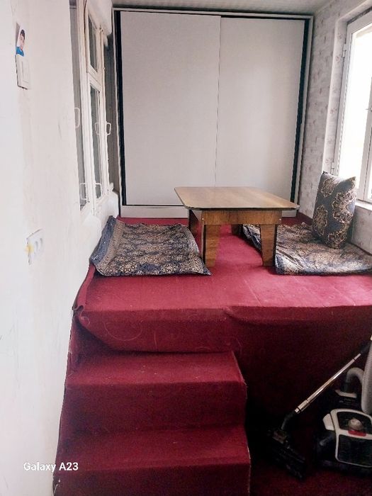 Chirchiq 8mk uy sotiladi.