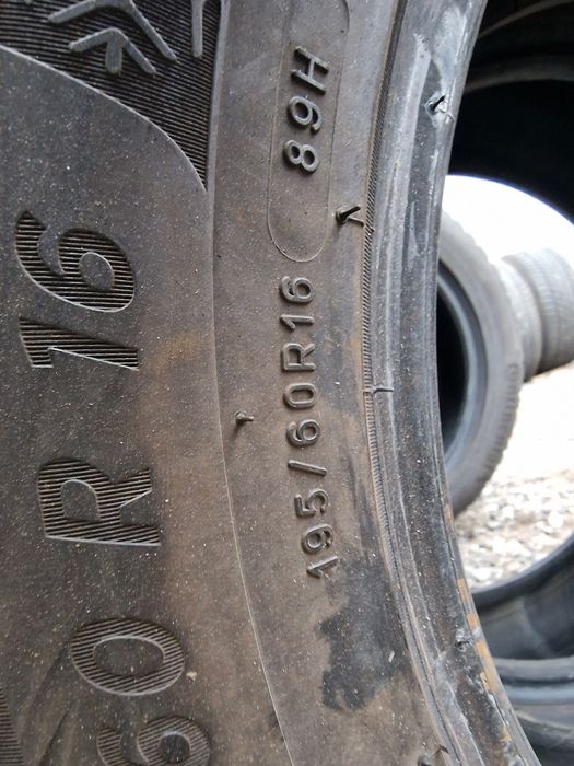 Anvelope 195/60R16 marca Michelin, M+S ,7 mm