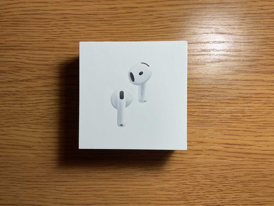 Слушалки Apple AirPods 4, Active Noise Cancellation