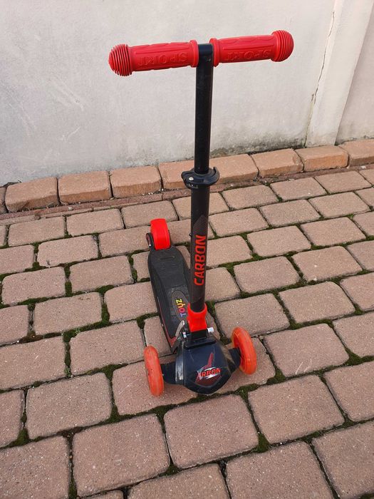 Trotineta Toyz Carbon, roti cu LED