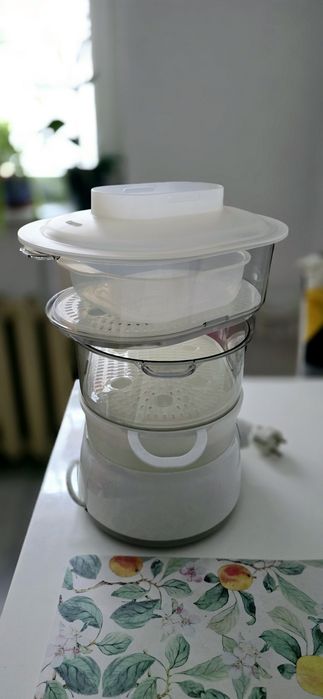 Aparat de gatit la aburi