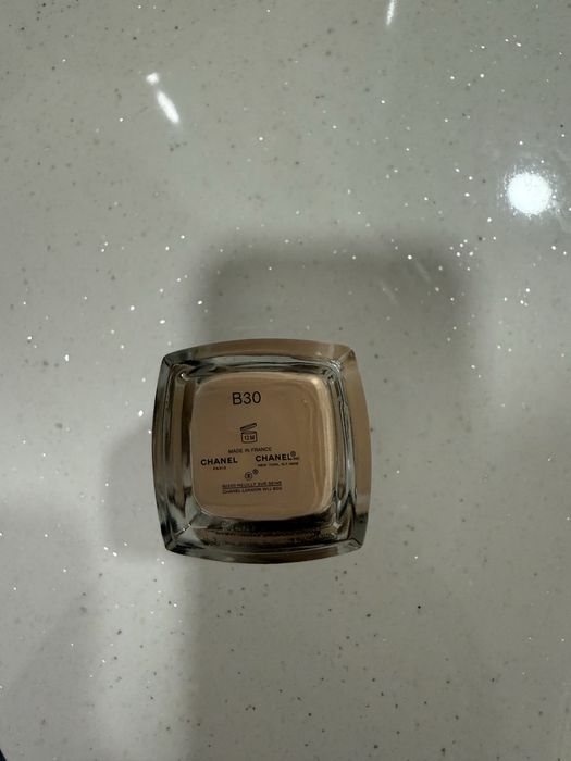 Фон дьо Тен Chanel Les Beiges