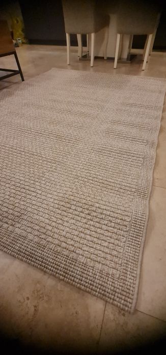 Covor bej, împletit, nou