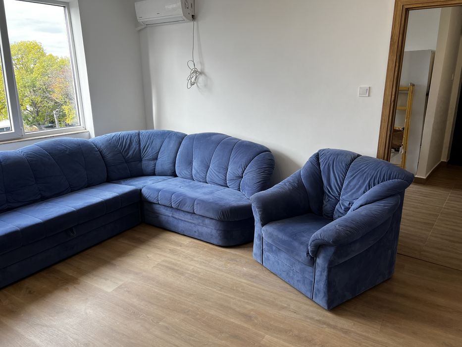 Coltar extensibil cu lada depozitare + fotoliu