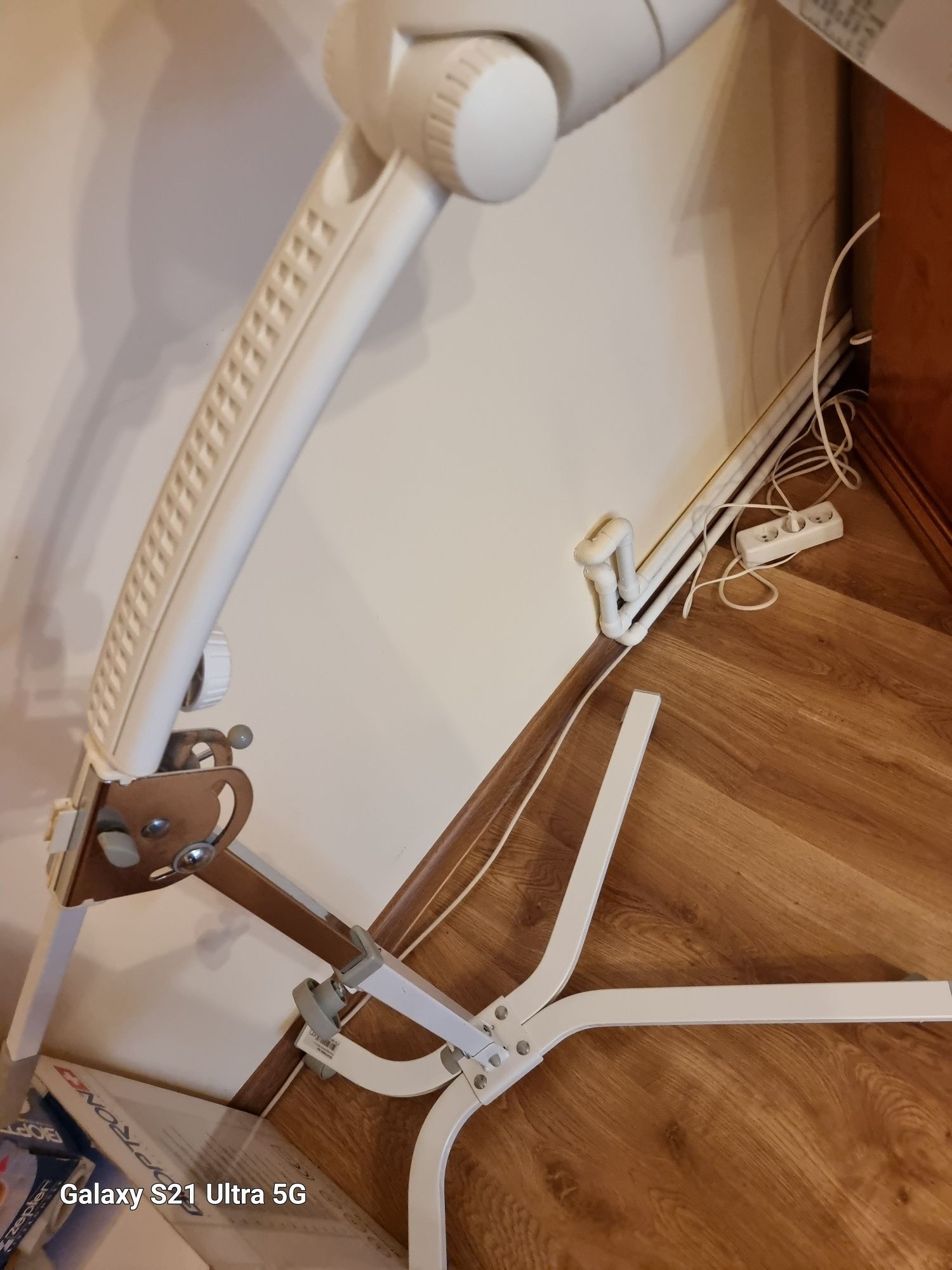 Bioptron Pro.1 super profesional lentila 11 cm cu suport podea pe roti