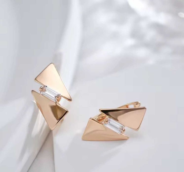 GP16, cercei placati aur 14k,incuietoare sigura,zirconiu,noi/marcati