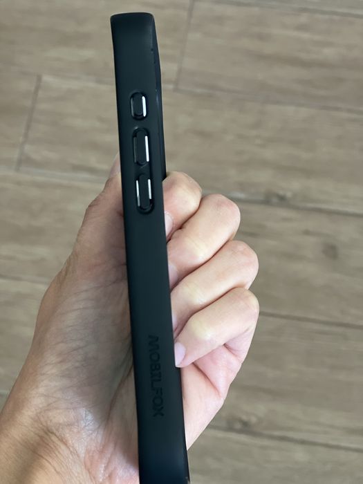 Чисто нов калъф за телефон Mobilfox (iphone 16)