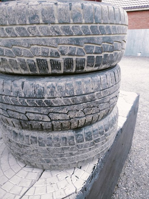 Продам резину б/у