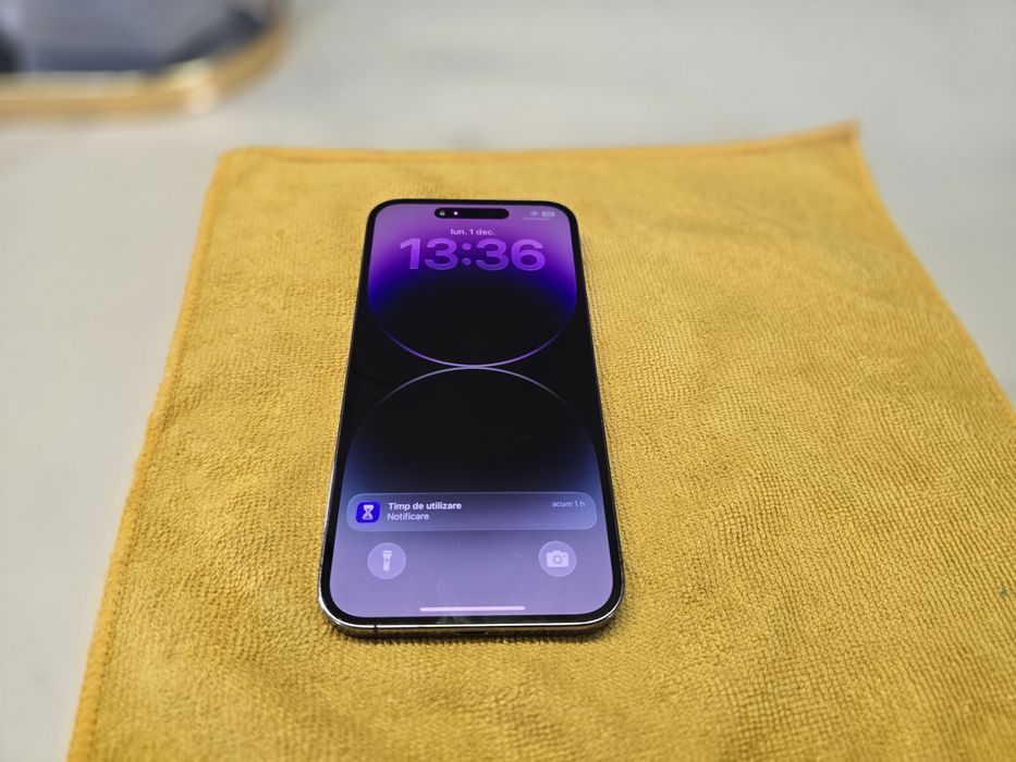 iPhone 14 Pro Max Purple