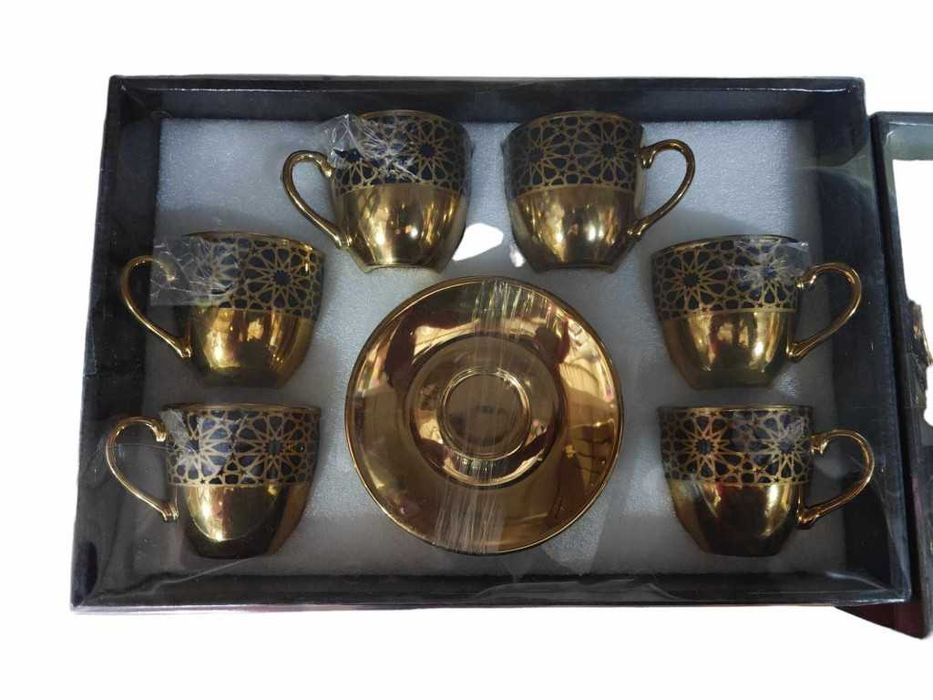 Луксозен комплект за кафе 6 бр. чаши + 6 бр. чинийки