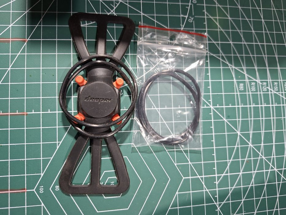 Sonar Deeper pro+ 2 cu suport pt.telefon