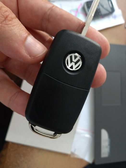 Carcasa cheie telecomanda VW Golf 6, Polo MK6 cu 3 butoane tip briceag
