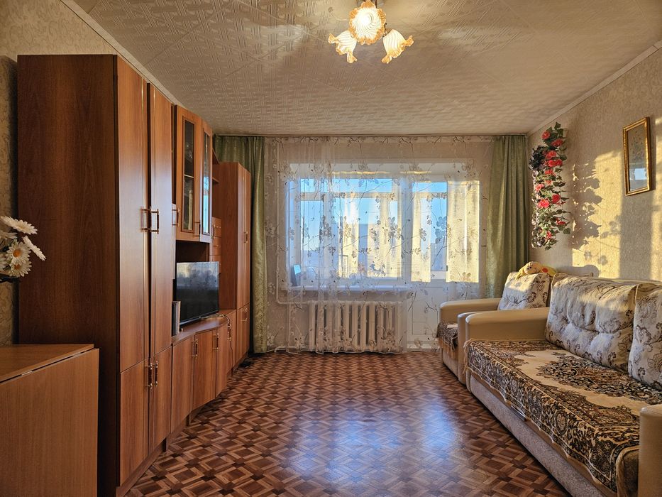 3х ком квартира в кирпичном доме 1980г.п. на 4 этаже из 5, район Омега